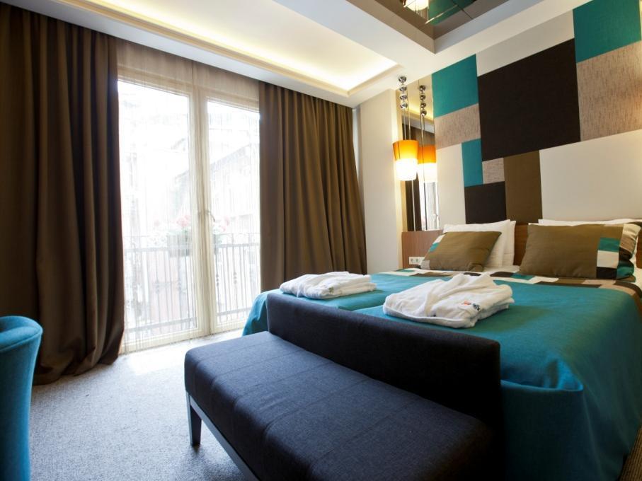 Collage Taksim Hotel Istambul Exterior foto