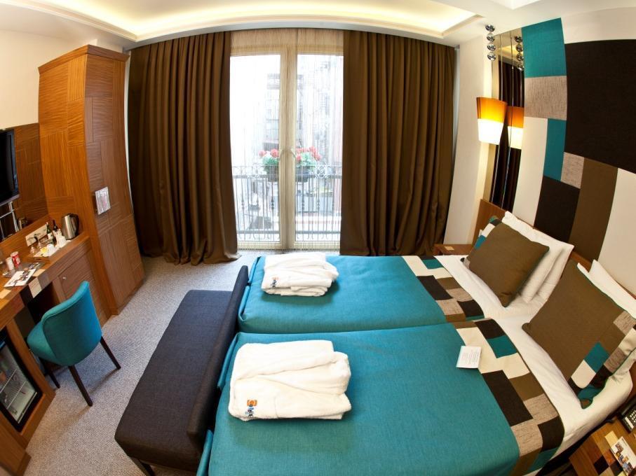 Collage Taksim Hotel Istambul Exterior foto